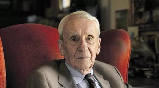 方圆大战破解版（那个和圣诞老爸互通信件的小儿子）