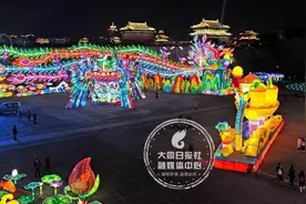 古都彩灯亮，大同年味浓！“世家小镇”2020中国大同古都灯会全线试灯图片