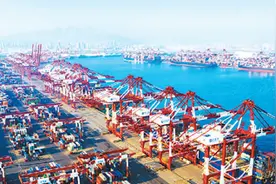 中国仍是世界经济增长“火车头”图片