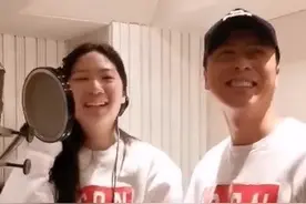 女儿生日甄子丹送祝福 父女穿亲子装合唱默契十足图片
