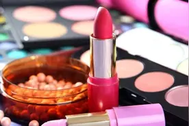 涨知识！化妆品上的“妆、械、消、特”字号有何玄机？图片