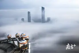 南方拍客｜张富清——一只在云海中翻腾的雄鹰图片