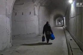 大山深处的春运“守护者”视频封面