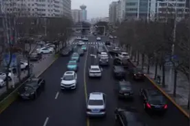 武汉一线丨滴滴提供部分城内服务保障出行视频封面