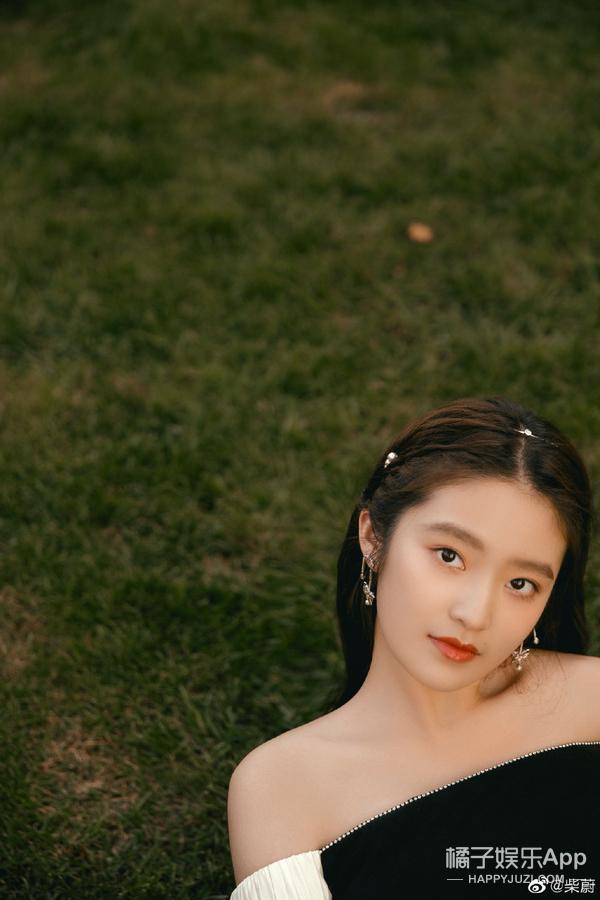 去年的《初恋那件小事》饰演何欣,《凤囚凰》里的新蔡公主 ▼时隔7年