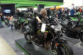 加拿大阿伯斯福德“温哥华摩托车展”落下帷幕视频封面