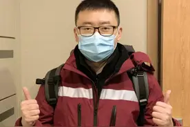 战疫日记⑧｜下了夜班，感觉躺地上就能睡着。但此刻仍想对自己说：冲哈图片