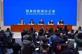 关于肺炎疫情，这些关键词的翻译要知道，也许四六级、CATTI考试会遇到图片