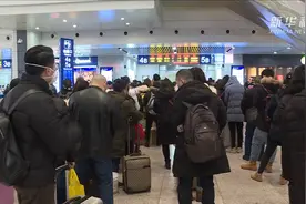 重庆：应对春运返程高峰 终到列车趟趟消毒视频封面