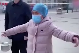这一刻 请让我隔空抱抱你！视频封面