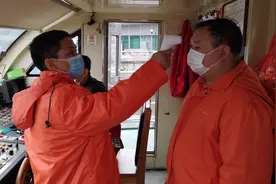 广州调整公共交通运营：6区公交半小时一班，地铁间隔10分钟视频封面