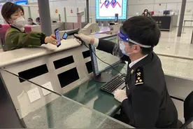 近期要出入境的人员看过来！健康申报手机上就可提前办图片