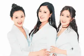 《我不退缩》唱出英雄赞歌图片