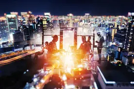 闲人段永平图片