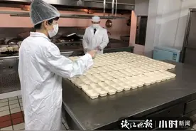 21家杭州餐企集中配餐：老娘舅用两层包装纸，楼外楼专人专烧专人打包图片
