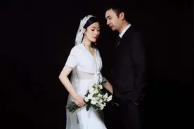撒狗粮啦｜婚礼临时取消，衢州教师给警察丈夫写情书：此刻更爱你图片