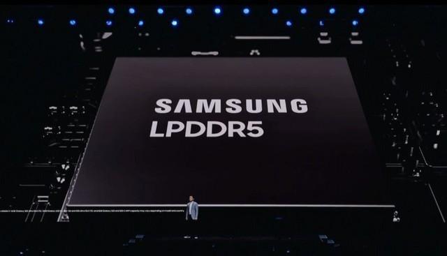 7000元以上怎么选 三星S20+隔空对比iPhone