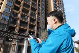 无人机新用途：配备热成像传感器后可为居民测体温图片