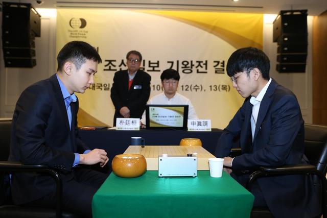 谁是世界围棋第一人（韩国第一人终成正果 申真谞成00后世界冠军第一人）