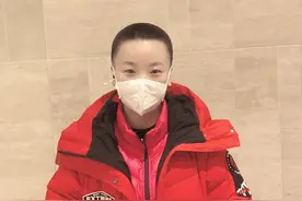 「白衣战士日记⑤」疫情散去，妈妈一头秀发陪你来武汉看樱花——芦秀敏从方舱医院写给儿子的一封信图片