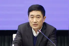 广东银保监局副局长：商业保险让受疫情影响的人群吃下定心丸视频封面