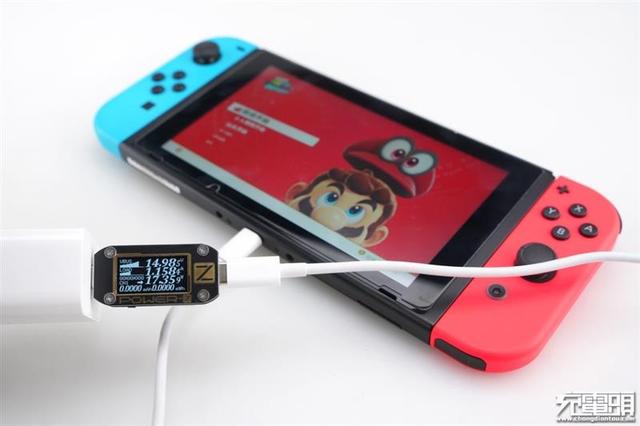 体积缩减27% 小米65W PD充电器评测