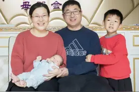 龙口医生王耀辉武汉传真！听听他妻儿回信怎么说……图片