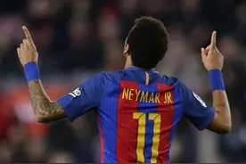 三年前的今天，内马尔打入巴萨生涯正赛最后一球图片