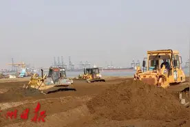 看攻城拔寨，听机器轰鸣！广州新闻发布会走进南沙生产一线图片