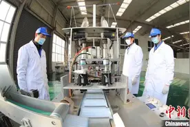 两座“英雄城市”的“惺惺相惜”图片