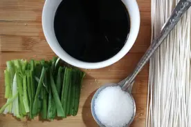 宅家做美食图片