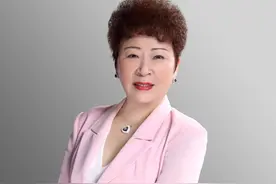 战“疫”专访丨红旗连锁董事长曹世如：疫情期间不关店、不断货、不涨价，打了有准备的仗图片