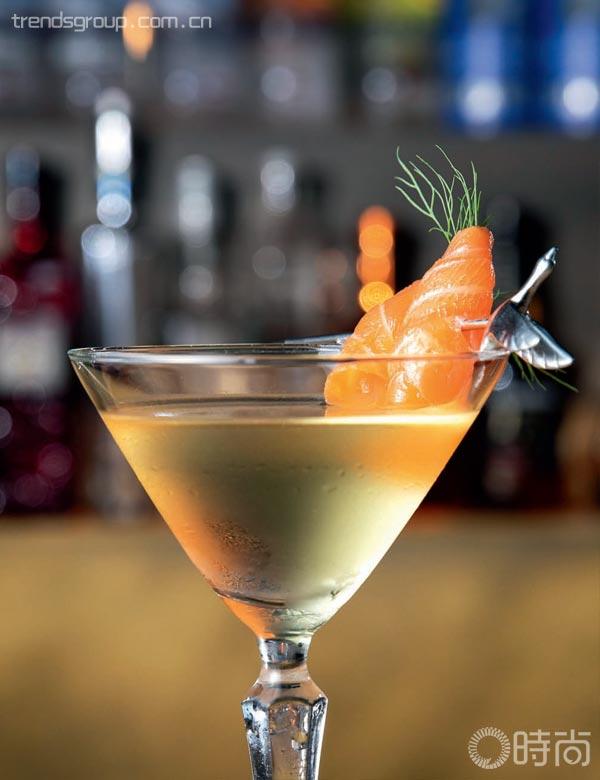 三位 Martini 先生 带你品鉴一杯好酒
