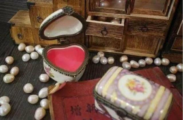 古代的化妆品都是什么（古代小姐姐们都用什么化妆品来打扮自己）