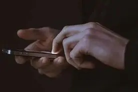 每天使用屏幕10小时，你知道自己都干了些什么吗？图片