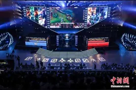 会“整活儿”的电竞，在危机中野蛮成长图片