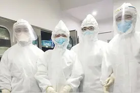 李丽娟：微笑着坚守图片