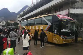 浦江县黄宅镇抽调干部分赴贵州云南河南三地开展精准招工图片