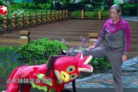《欢乐喜剧人》抄袭争议未了：白鸽表演照搬博主@天才小熊猫 旧文？图片