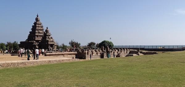 在南印“神庙逃亡”｜大力士之城，无欲者的安宁乡