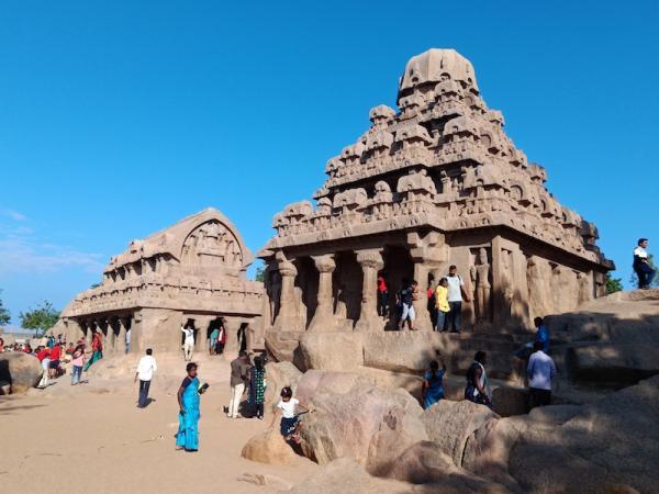 在南印“神庙逃亡”｜大力士之城，无欲者的安宁乡