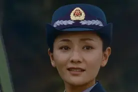 足不出户就有光影相伴 电影频道播出《天河》《歼十出击》视频封面