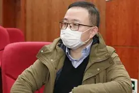张文宏眼里那个无时无刻都在的“凌云”，究竟是一个怎样的医生？图片