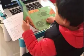 白衣天使在前方战斗，这群年轻人在这里守护着他们的家图片