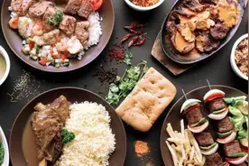 疫情“黑天鹅”倒逼餐饮改革：两千万余企业中个体户占比超95%图片