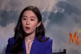 刘亦菲接受外媒采访心系疫情：牵挂在武汉的奶奶图片