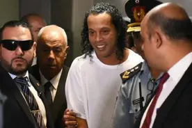 赵照专栏 | 小罗的沉沦与璀璨图片