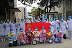 正式“清零”！桂林护士电话家人说明天可以回家了，哽咽流泪图片