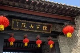 “商丘古城”陈家大院抗疫公益广告亮相郑州东站图片