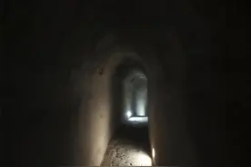 《了不起的长城》探秘藏兵洞 防御体系机关重重图片